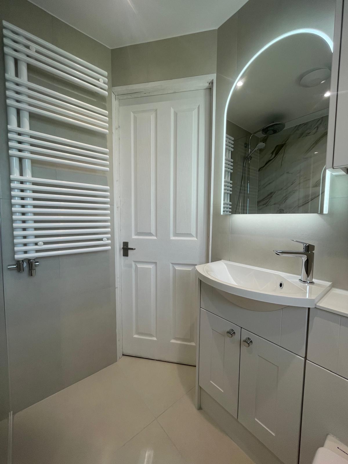 1921bac4-4f72-41dc-87a8-ad6968abd31e